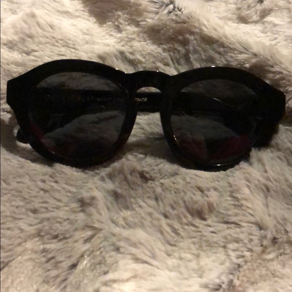 Brand new DIFF glasses with case and box